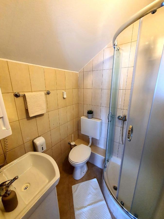 Guesthouse Kovacevic Korenica Kültér fotó