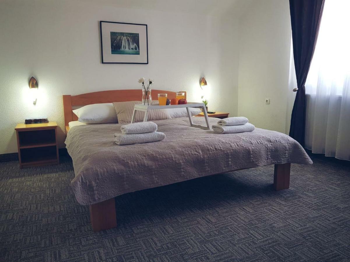 Guesthouse Kovacevic Korenica Kültér fotó